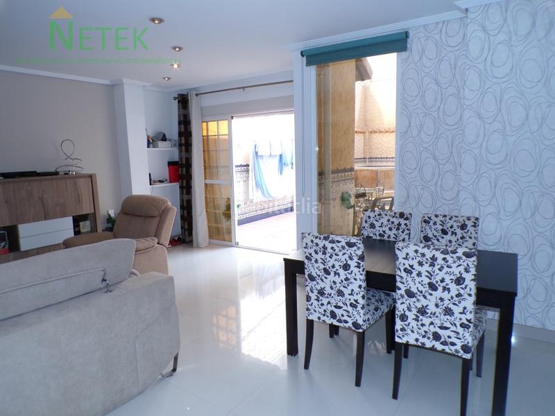 Foto ebfdcaff-ace3-44d1-8907-8daff208318b. House with parking pool in El Puntal Murcia