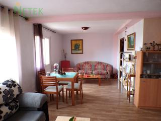 Appartement  N/a. Piso al lado de la merced