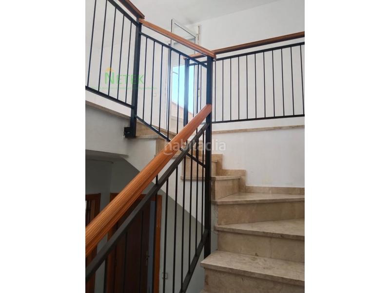 Foto a30b399c-4cc5-4bce-aa1f-e5eca3a15250. Zweistöckige wohnung in Pinoso