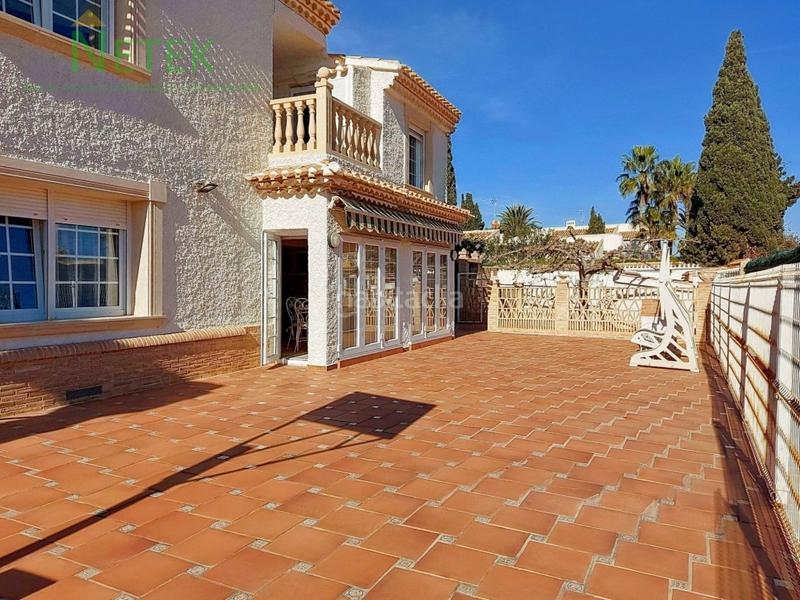 Foto 04b5c050-f3f1-4e6f-8f00-2451632b793c. Casa in calle quilla la-Cabo Roig 22 in Cabo Roig Orihuela