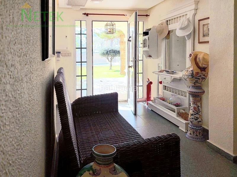 Foto 39cd2150-22cc-4b2f-a20f-a06a2f944597. Casa in calle quilla la-Cabo Roig 22 in Cabo Roig Orihuela