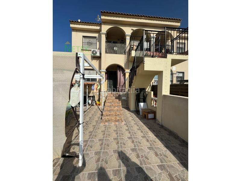 Foto 77ee502d-622b-4520-a16c-e872740c739d. Casa oportunidad!! bungalow con dos estancias independientes. en Orihuela