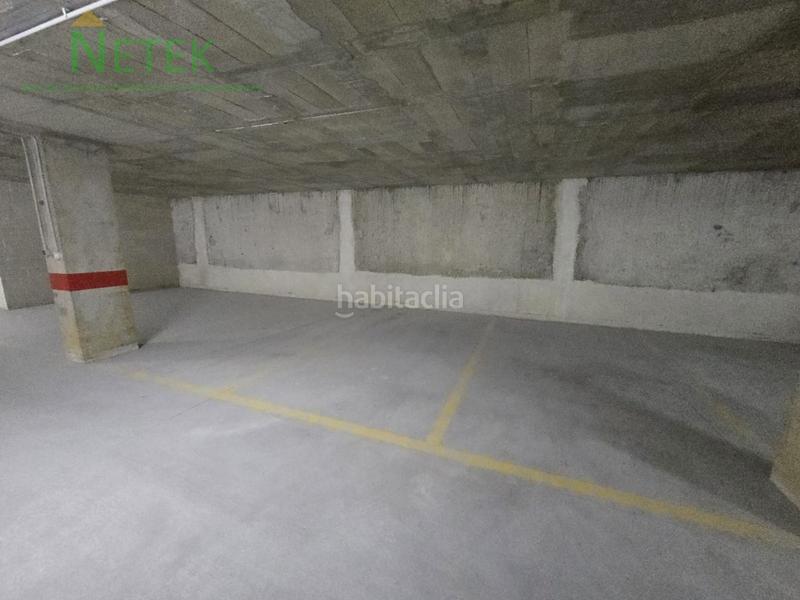 Foto 91223592-5e0d-4495-8da1-39d0d00793df. Aparcament cotxe a Beniel