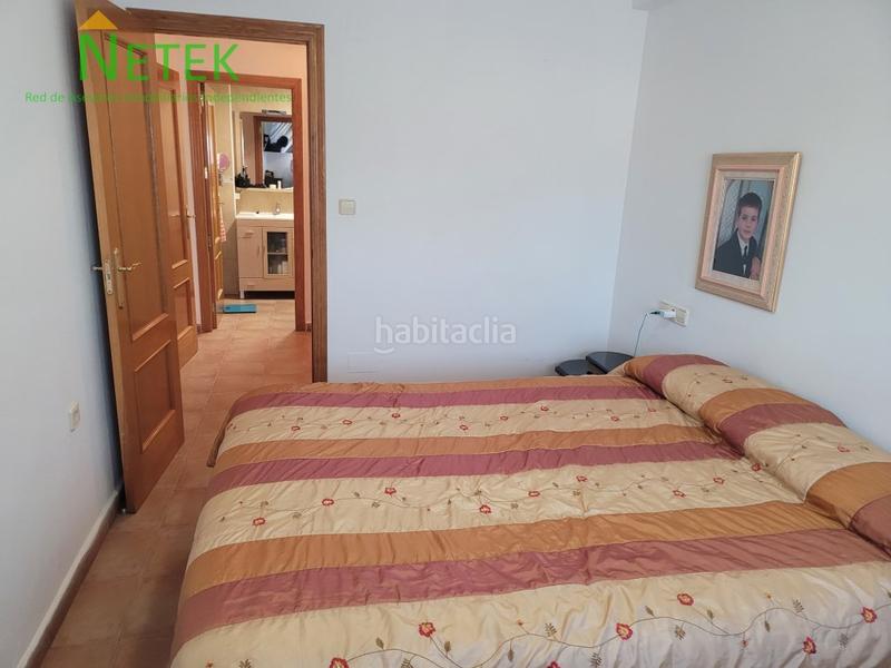 Foto 4aa03a03-0f17-4bcc-94de-5310737baf27. Casa amb aparcament a Los Vientos - Casa Ros Molina de Segura