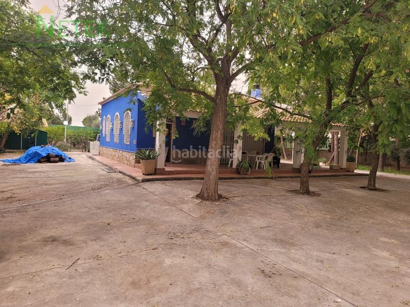 Foto 188cf692-8e43-4fd3-bff8-dec3d3938864. Casa magnífico chalet en 1 planta , con emplazamiento para piscina, zona muy tranquila a poca distancia de la población. en Torres de Cotillas (Las)