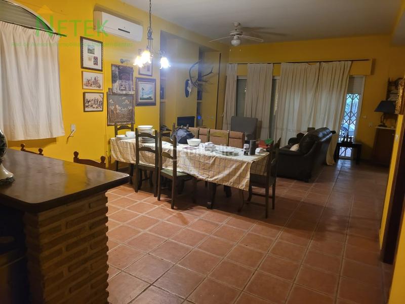 Foto 43feafbf-3cca-487b-bd51-984199c3c790. Casa magnífico chalet en 1 planta , con emplazamiento para piscina, zona muy tranquila a poca distancia de la población. en Torres de Cotillas (Las)