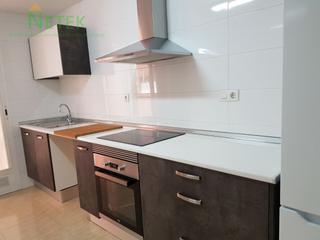 Pis  Calle diario la verdad. Piso en molina de segura