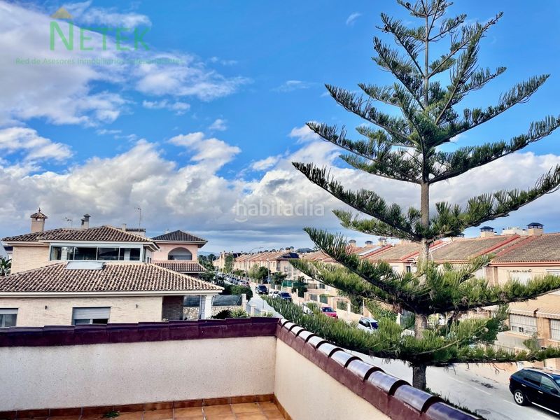 Foto 6a2ae290-842d-4a26-a426-c0643fd07256. Chalet  con parcela de 1065 m2 en Santomera