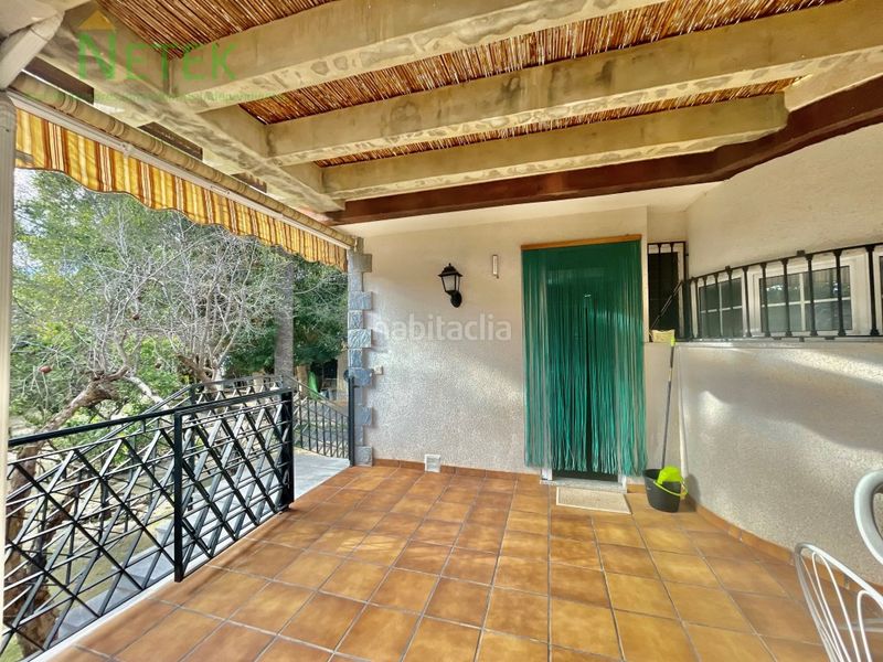 Foto ba98d339-629a-45d1-a667-5d2a30fe62be. Chalet  con parcela de 1065 m2 en Santomera
