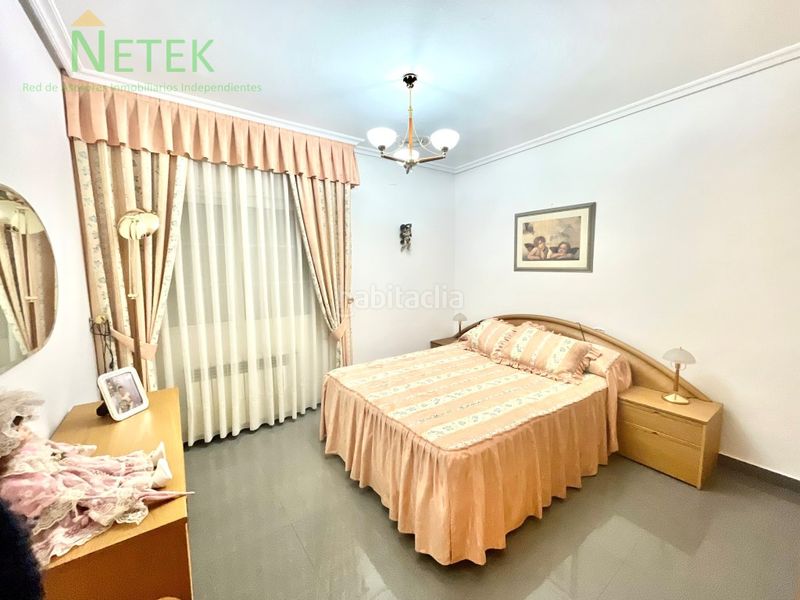 Foto eb179657-4e6d-4a21-81b0-c4bbca889b08. Chalet  con parcela de 1065 m2 en Santomera