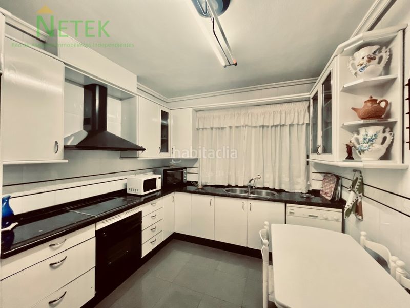 Foto 2e8880fb-dc60-4144-82cf-d829e51b7d2e. Chalet  de lujo en Santomera