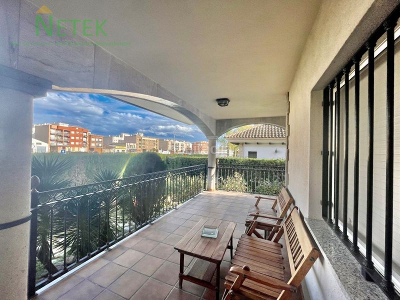 Foto 64bfb84f-e07a-4b86-92b4-020a5aa93942. Chalet  de lujo en Santomera