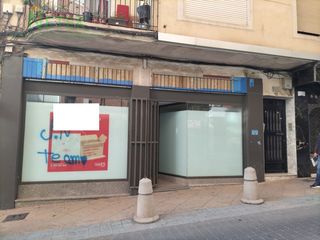 Local Comercial a Calle Santa Teresa