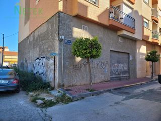 Business premise  Calle barracon. Magnífico local, con posibilidad de cambio de uso, se puede hace