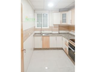 Ground floor  Calle valencia. Oportunidad en almoradí 3 habitaciones, 2 baños y cocina nueva.