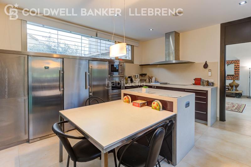 Foto 00588f26-889a-46a7-9be0-cf7d2c295267. Xalet amb calefacció aparcament piscina a Vallvidrera - Tibidabo - Les Planes Barcelona