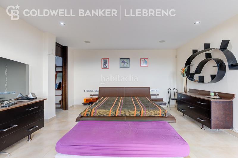 Foto 0d789ed3-73c7-42f2-88f3-3b07c5e1df1c. Xalet amb calefacció aparcament piscina a Vallvidrera - Tibidabo - Les Planes Barcelona