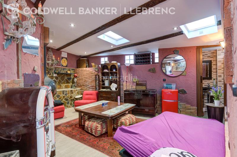 Foto 3808dc99-109b-4f67-ac25-68637c73f9a9. Xalet amb calefacció aparcament piscina a Vallvidrera - Tibidabo - Les Planes Barcelona