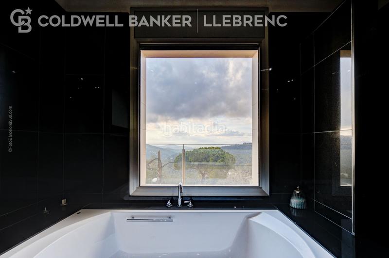 Foto 49068230-6e0c-4463-9a90-1057bbe62b00. Xalet amb calefacció aparcament piscina a Vallvidrera - Tibidabo - Les Planes Barcelona