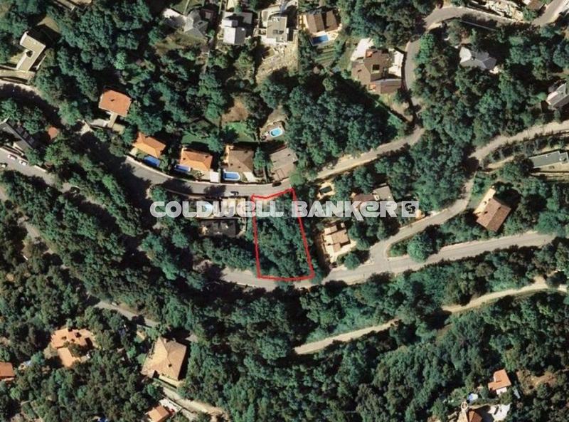 Foto d1067d53-6ae9-4076-8d4f-801da278abf3. Terreny residencial a Les Planes Sant Cugat del Vallès