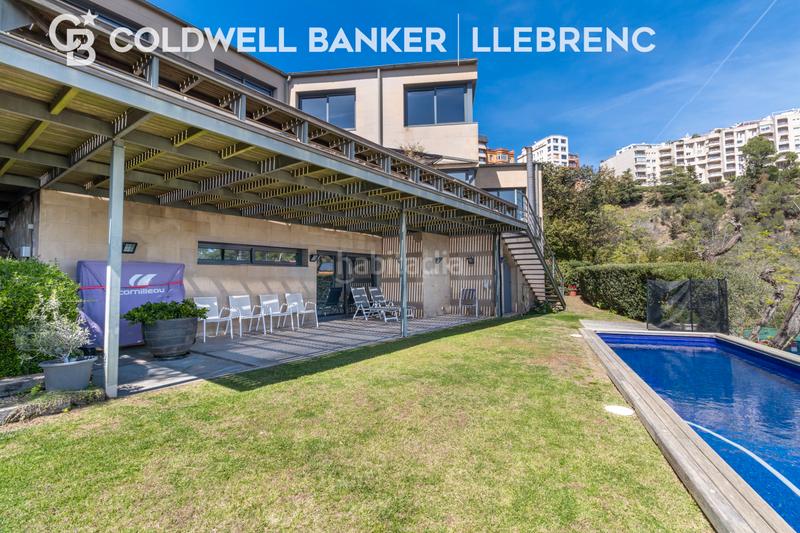 Foto 2b5e1e99-bc08-4711-b039-45b76ee3cffe. Casa amb xemeneia aparcament piscina a Vallvidrera - Tibidabo - Les Planes Barcelona