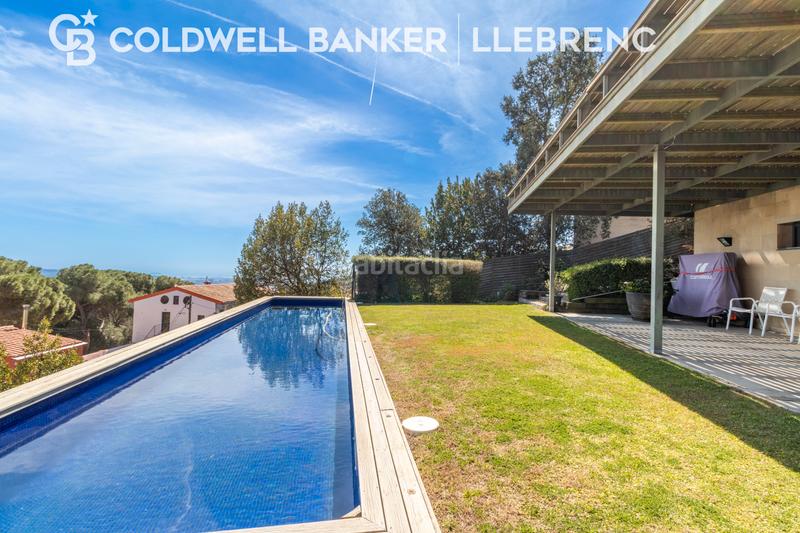 Foto e5e9a631-0f5c-48b3-a5db-c66aa3249108. Casa amb xemeneia aparcament piscina a Vallvidrera - Tibidabo - Les Planes Barcelona