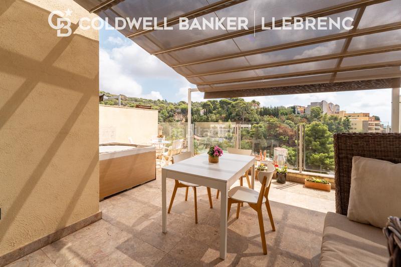 Foto 5ef7d90b-33a2-428c-87f9-08434e7b140f. Casa bifamiliare con riscaldamento parcheggio in Vallcarca - Penitents Barcelona