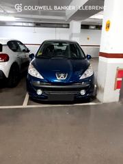 Posto auto  Carrer de gomis. Plaza de aparcamiento en venta en la calle gomis