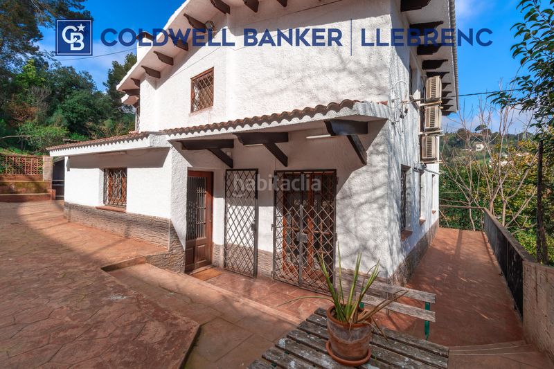 Foto 1913fc8a-ad3f-461a-a52a-c0b23aa94ab1. Lloguer dúplex amb calefacció aparcament a Vallvidrera - Tibidabo - Les Planes Barcelona