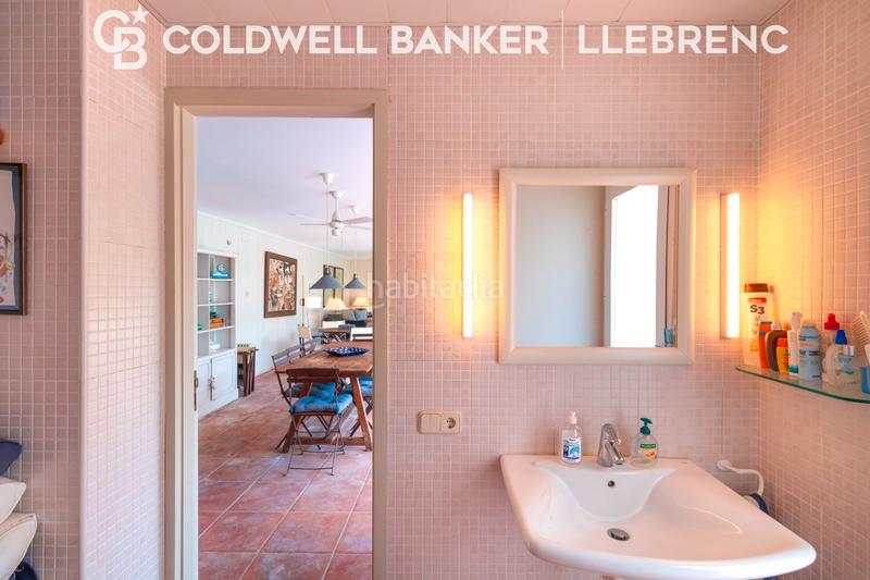 Foto 48920b0c-08ba-4007-9755-82b605b642ba. Casa con camino riscaldamento parcheggio piscina in Barcelona