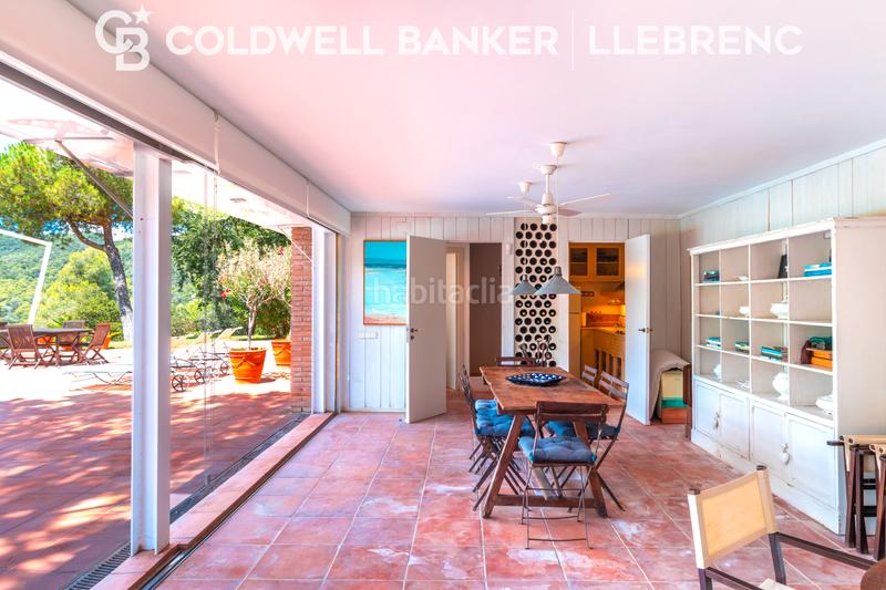 Foto 700c42fc-56a6-4118-a7ba-25cab580d35a. Casa con camino riscaldamento parcheggio piscina in Barcelona