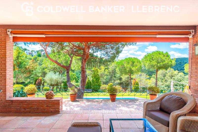 Foto 71b054f2-763d-45ad-b251-8f7c070e3e0e. Casa con camino riscaldamento parcheggio piscina in Barcelona