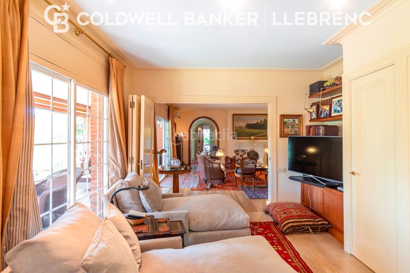 Foto 9adf9249-9653-4f33-b2d2-edb86960e556. Casa con camino riscaldamento parcheggio piscina in Barcelona