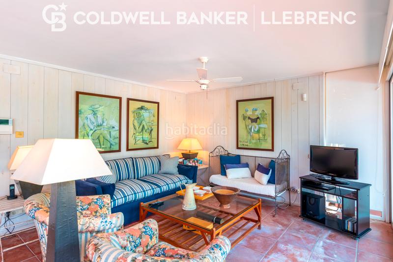 Foto e4e097ee-2340-4b74-83f2-d368584d6e04. Casa con camino riscaldamento parcheggio piscina in Barcelona