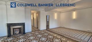 Office space in Carrer de Bailèn