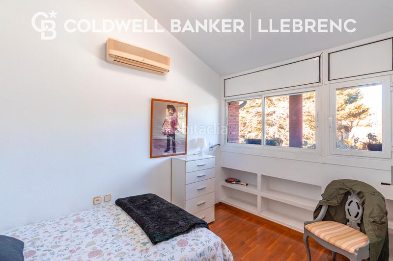 Foto 1b2445b9-c826-41ed-a890-a93e7e78bb8a. Casa amb xemeneia calefacció aparcament piscina a Sant Cugat del Vallès