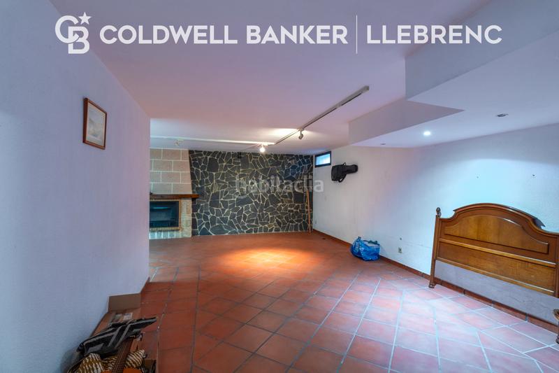 Foto 5551f09d-7219-4083-9b27-619dceb49858. Casa amb xemeneia calefacció aparcament piscina a Sant Cugat del Vallès