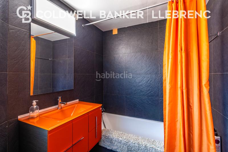 Foto 775a401c-8818-43c6-8f63-d4b829094658. Casa amb xemeneia calefacció aparcament piscina a Sant Cugat del Vallès