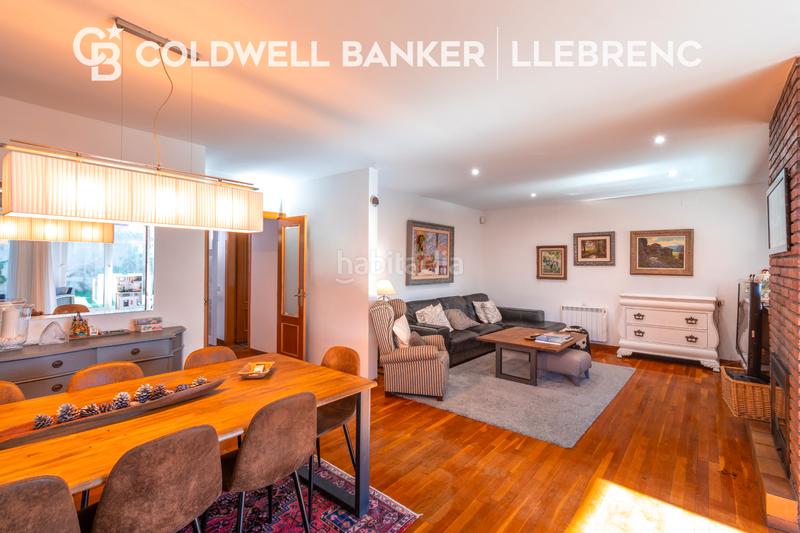 Foto 9ae62208-bdcb-40f6-ab90-4a5fc45dc398. Casa amb xemeneia calefacció aparcament piscina a Sant Cugat del Vallès