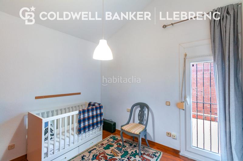 Foto bda5d9cc-d7f9-42a1-a329-b63d7c88f12d. Casa amb xemeneia calefacció aparcament piscina a Sant Cugat del Vallès