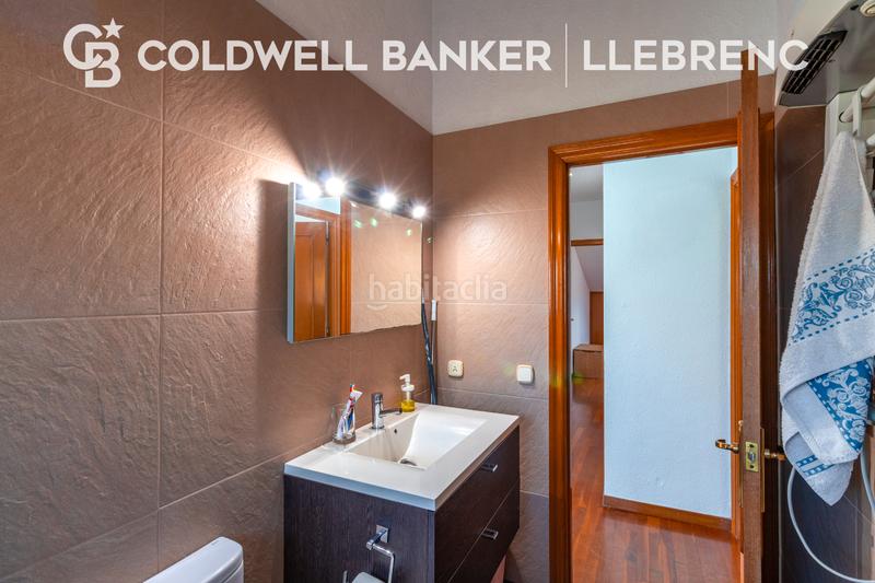 Foto daa87a74-4d96-47cb-94bf-60e5057bc855. Casa amb xemeneia calefacció aparcament piscina a Sant Cugat del Vallès