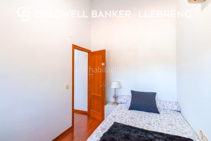 Foto e54c4465-3811-4cdb-8415-5d48a93bbb51. Casa amb xemeneia calefacció aparcament piscina a Sant Cugat del Vallès