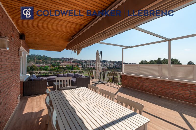 Foto a29470cc-8e52-4df8-8d14-5bb0335f50e2. Casa amb calefacció aparcament piscina a La Plana-Bellsoleig Sant Just Desvern