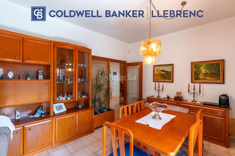Foto 4ebc3204-d9a2-41b3-82cd-1f3a69b3894a. Casa amb xemeneia calefacció a Sarrià Barcelona