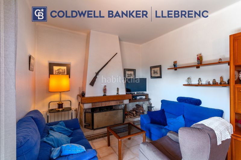 Foto f2e580b1-e08c-4f15-b951-c91adca98f84. Casa amb xemeneia calefacció a Sarrià Barcelona