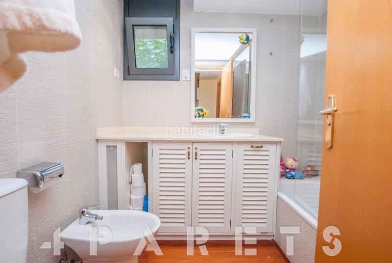 Foto 37d96ed9-2ac9-4057-b39f-3c01a25dc353. Reihenhaus mit heizung parking pool in Cabrils