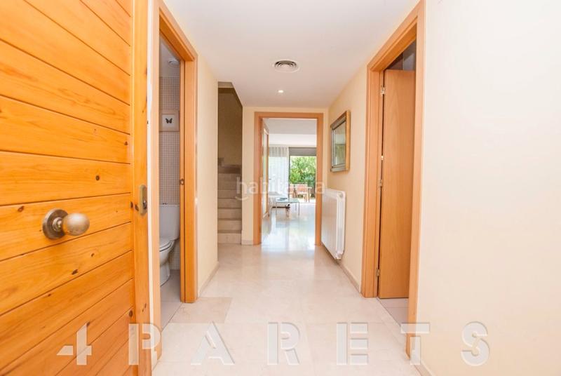 Foto 40fb090d-5b2e-4581-af0b-c802cb2d343c. Reihenhaus mit heizung parking pool in Cabrils