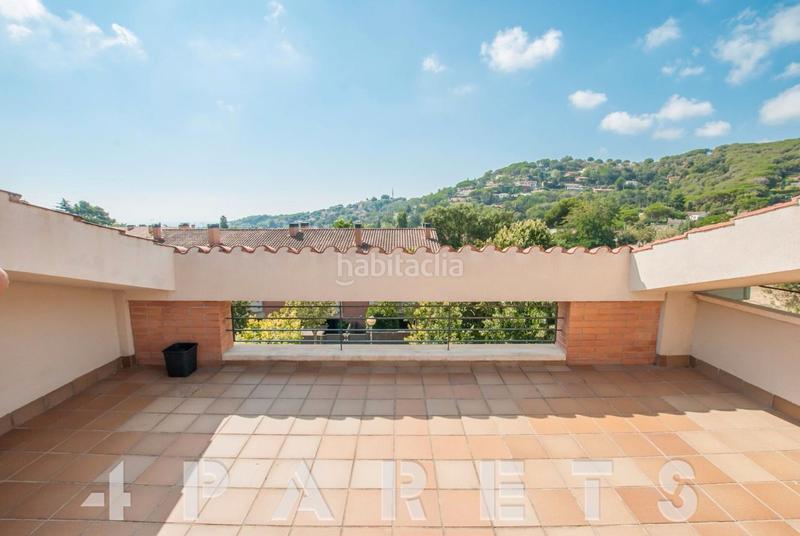 Foto 4c67b771-413d-4680-9af3-dc065188bdcd. Reihenhaus mit heizung parking pool in Cabrils