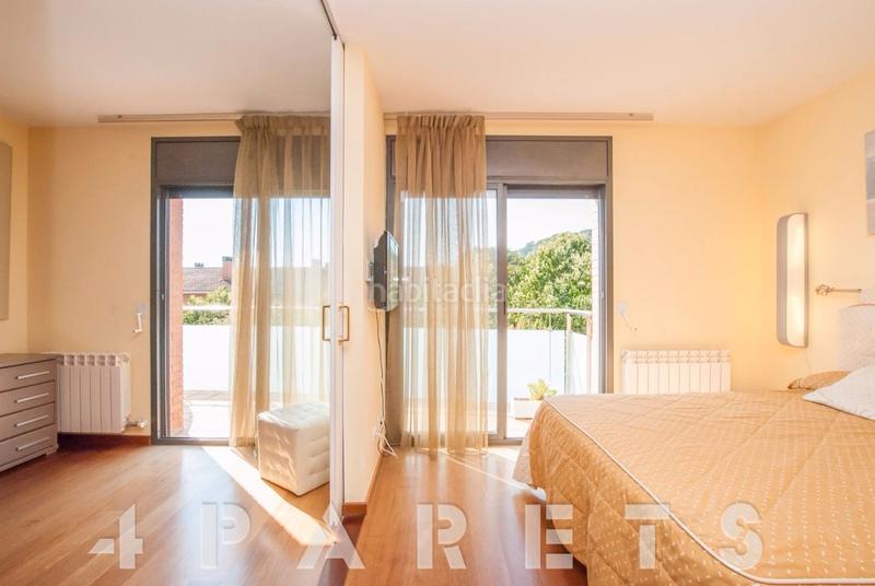 Foto 8ca647f7-e701-44bf-9d27-9e9fa4e2daf2. Reihenhaus mit heizung parking pool in Cabrils