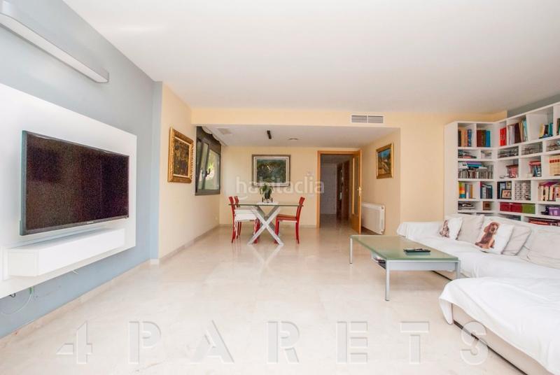 Foto 9e52886d-a082-4d30-82c2-16544007bab5. Reihenhaus mit heizung parking pool in Cabrils